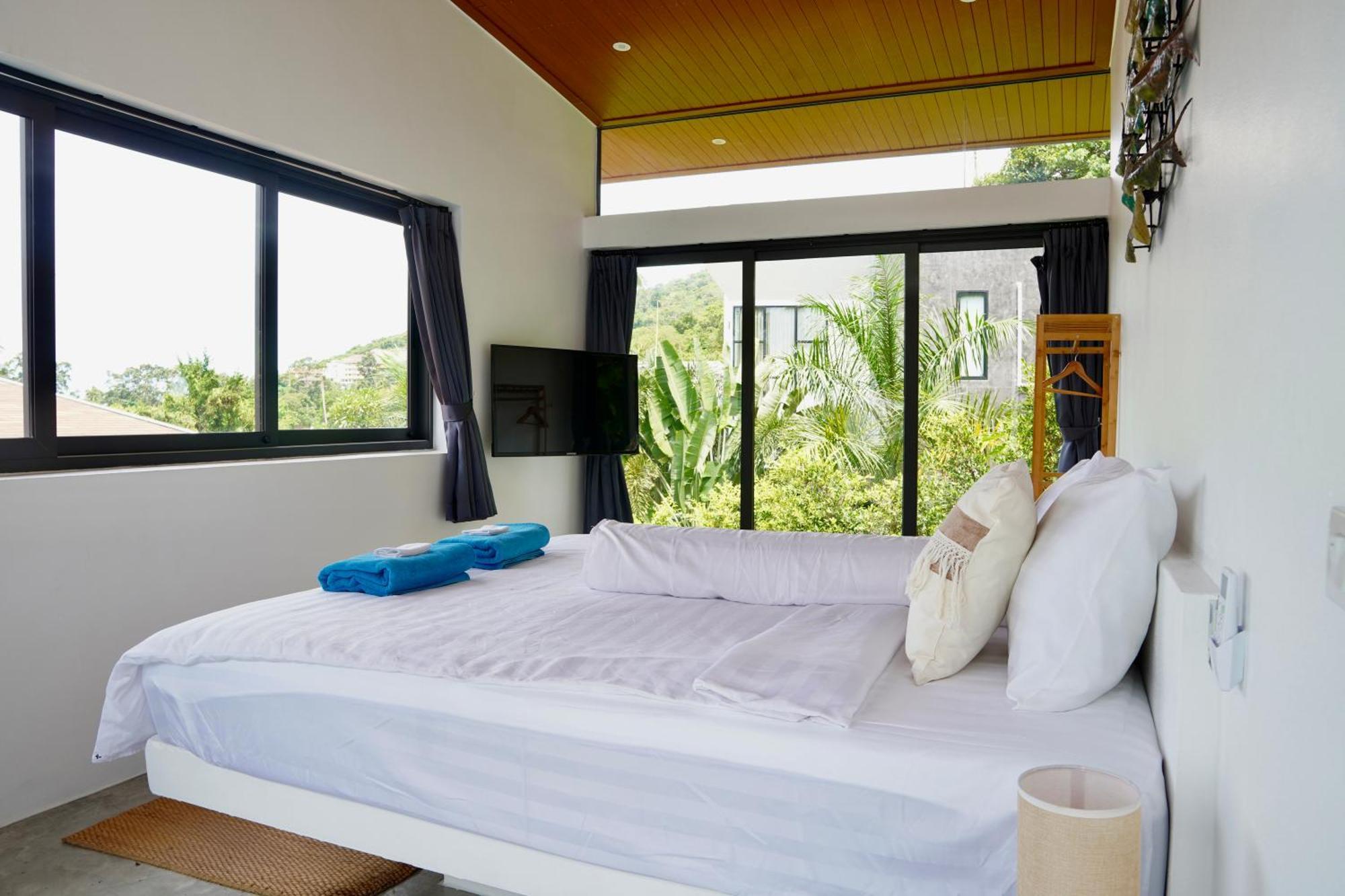 New 3br With Private Pool & Sea Glimpses Near Chaweng *