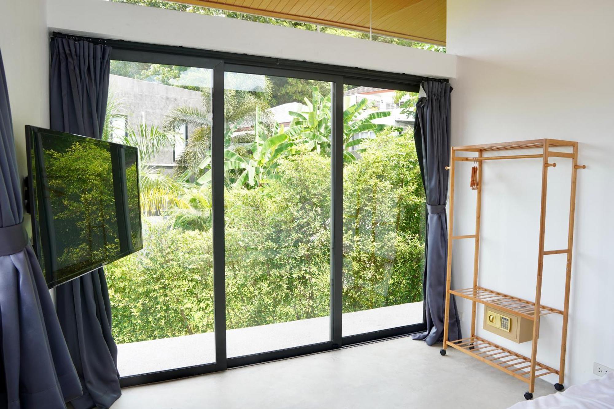 New 3br With Private Pool & Sea Glimpses Near Chaweng Villa